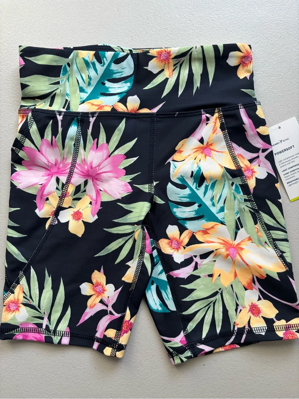 Floral High-Rise Active Bike Shorts - Black Tropical, size 8/M